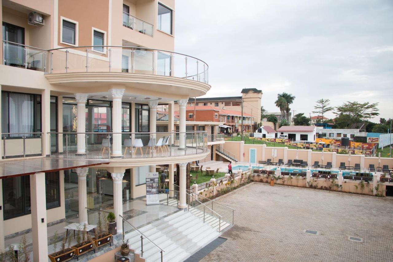 Hotel Horizon Ентеббе Екстер'єр фото