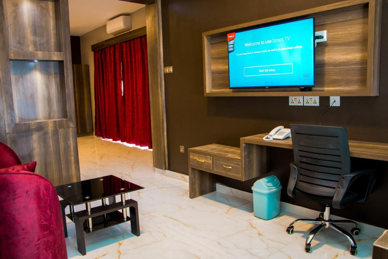 Hotel Horizon Ентеббе Екстер'єр фото