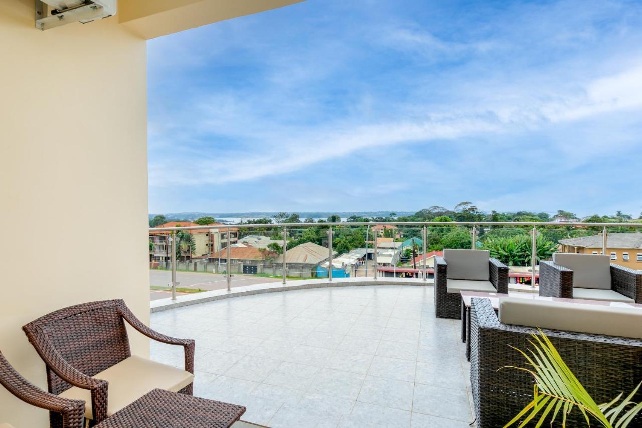 Hotel Horizon Ентеббе Екстер'єр фото